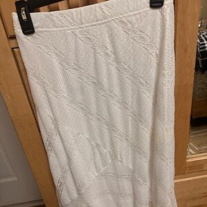 Chic Asymmetrical White Skirt